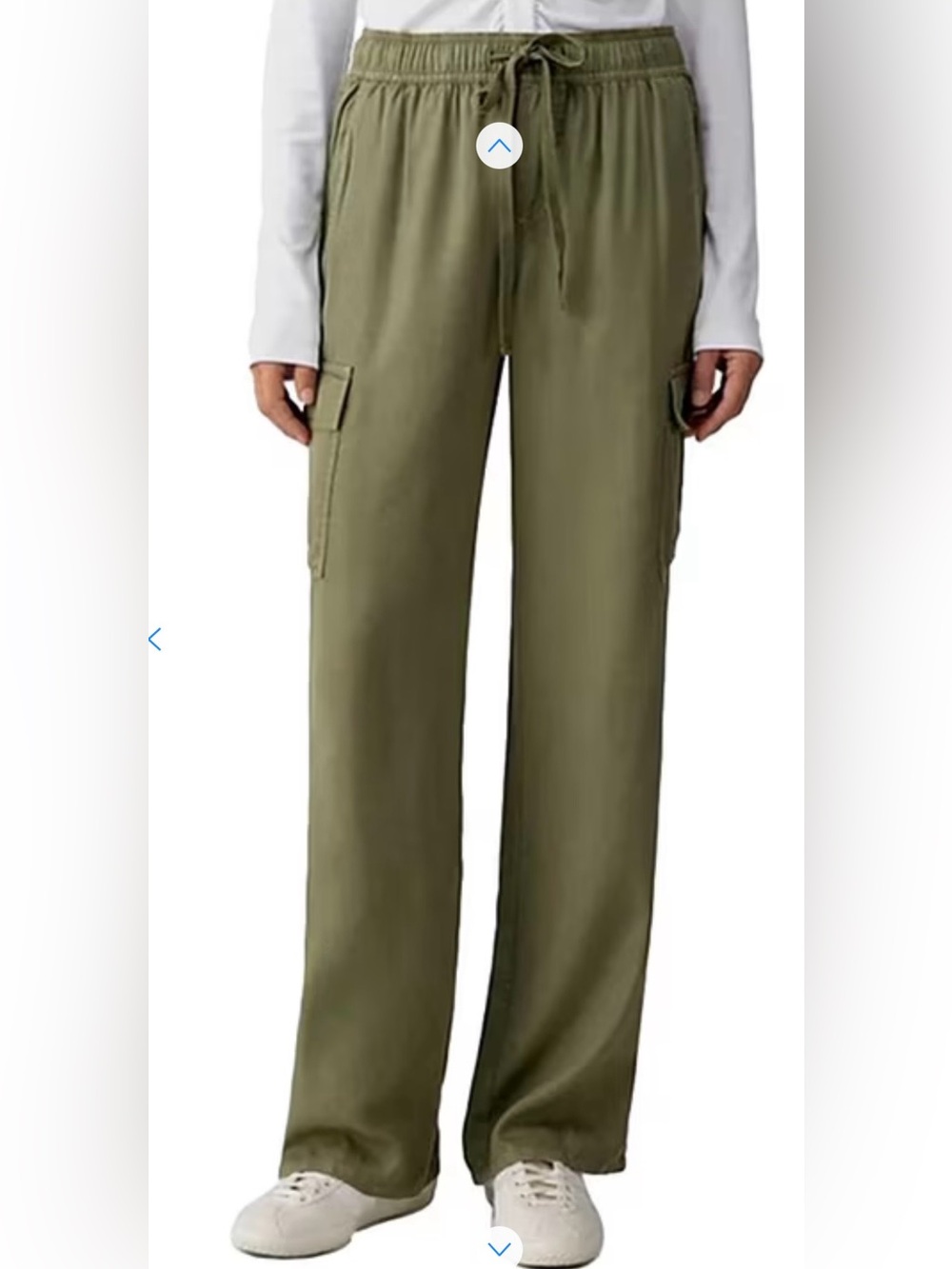 Social Standard by Sanctuary Field Green Cargo Pants with Drawstring. Size XS